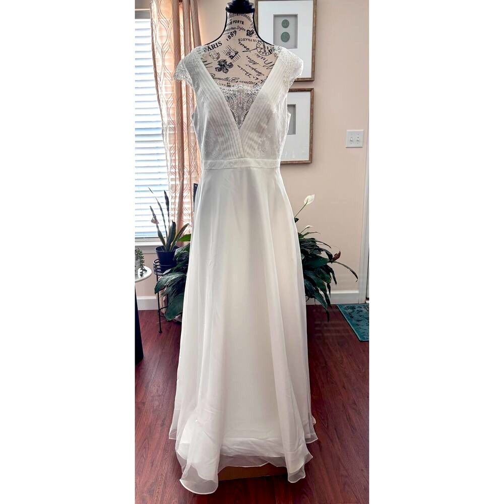 NWT Ann Taylor Ivory A line Bridal Wedding Beach Wed Gown Formal Dress size 8